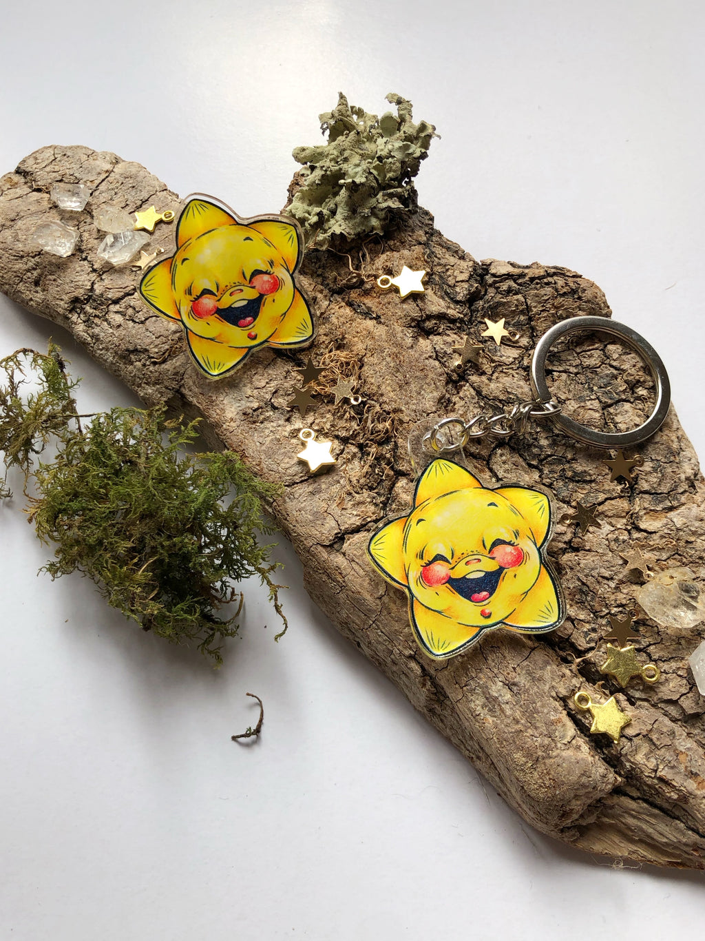 Pin y llavero de acrílico "estrella con sonrisa"