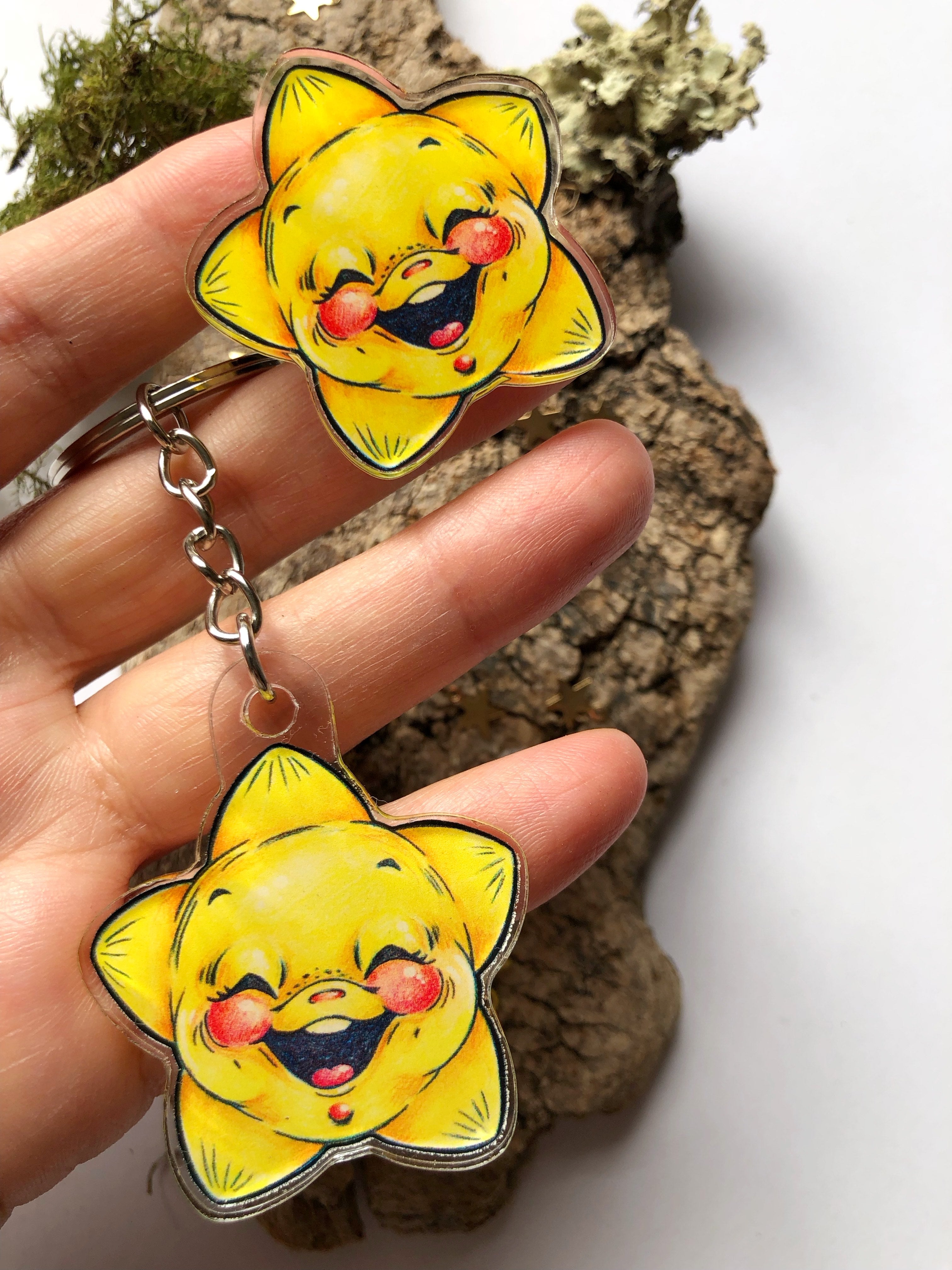 Pin y llavero de acrílico "estrella con sonrisa"
