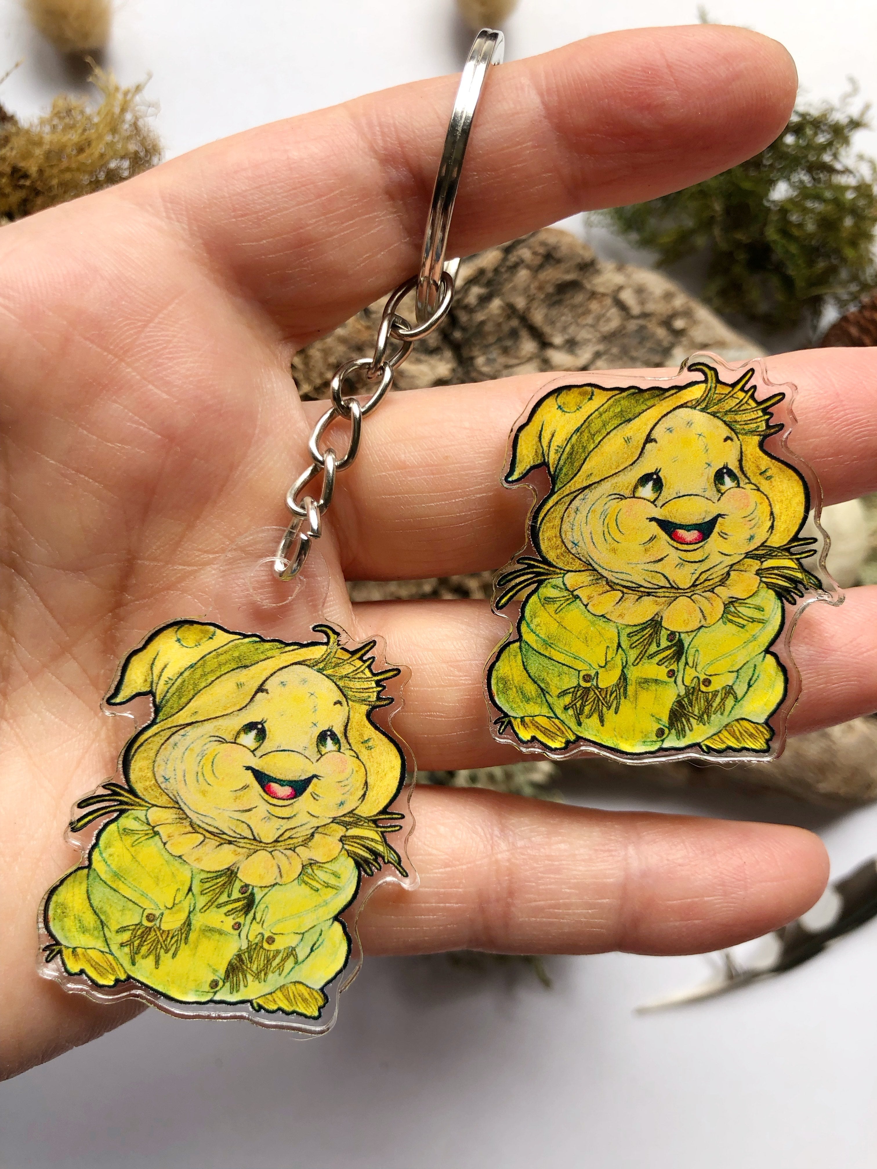 Pin y llavero de acrílico "espantapájaros"