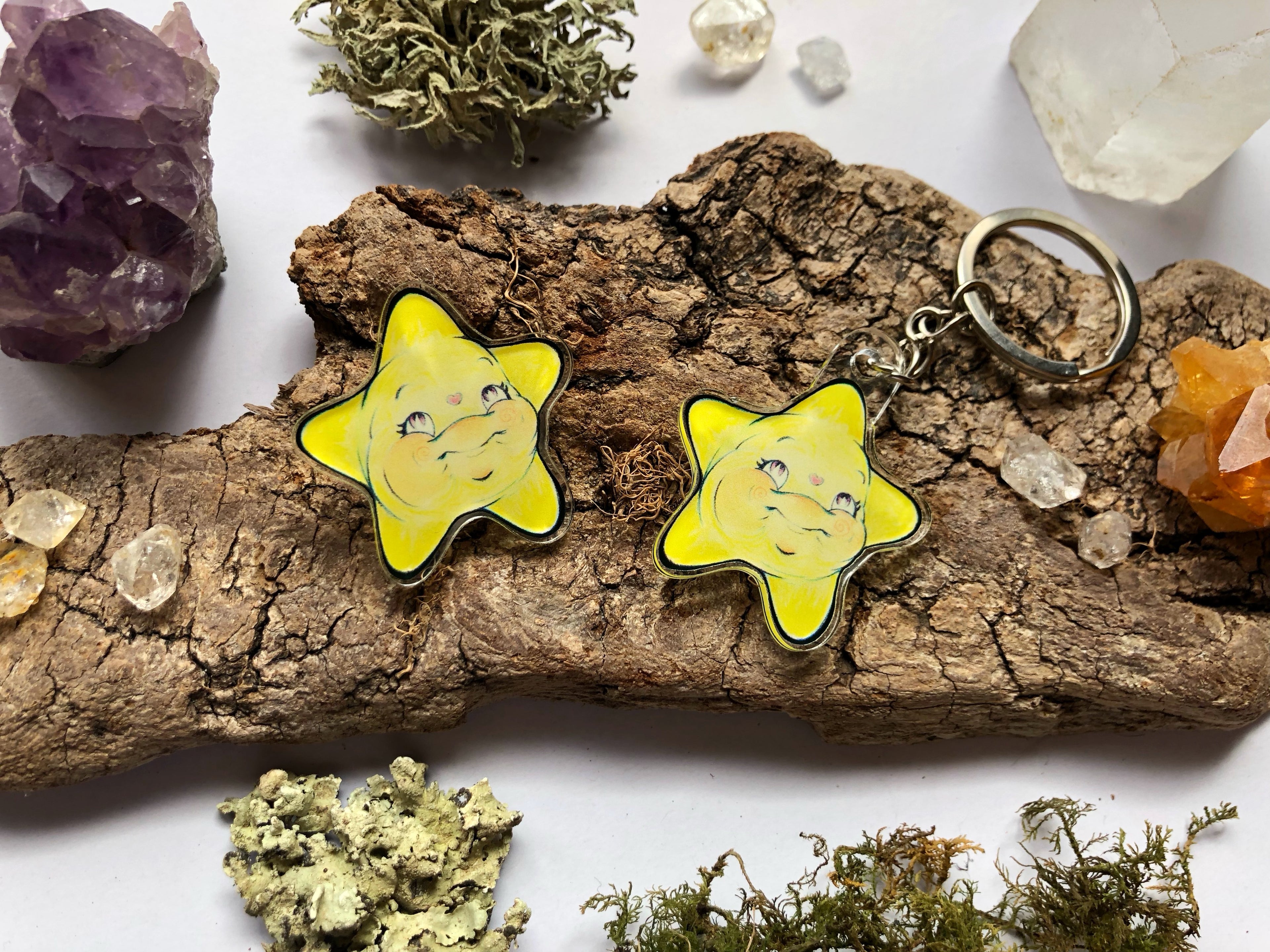 Pin y llavero de acrílico "estrellita"