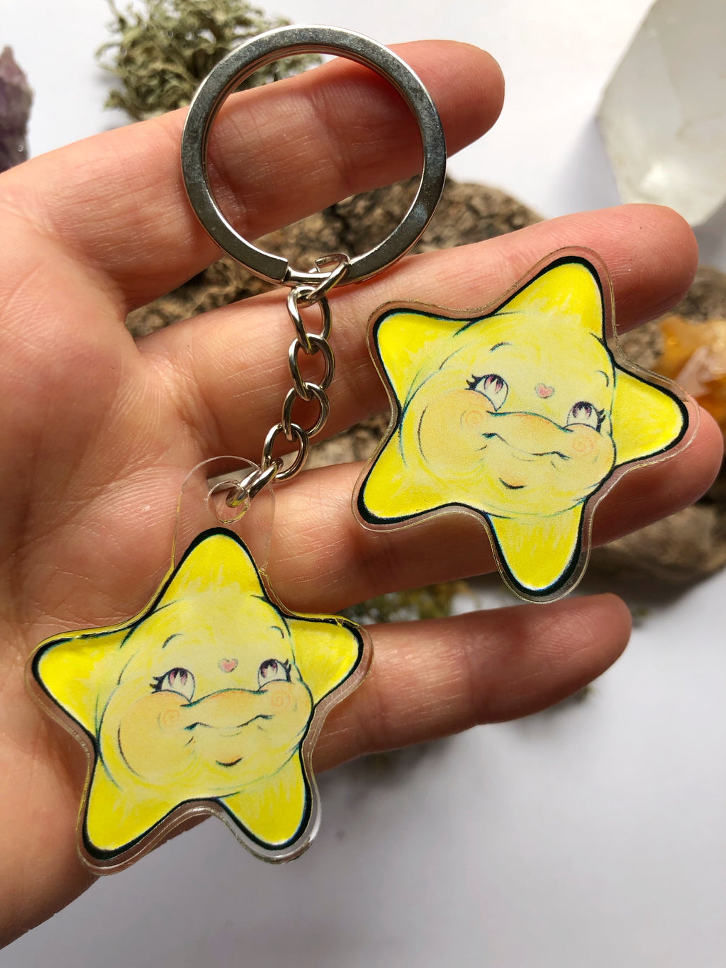 Pin y llavero de acrílico "estrellita"