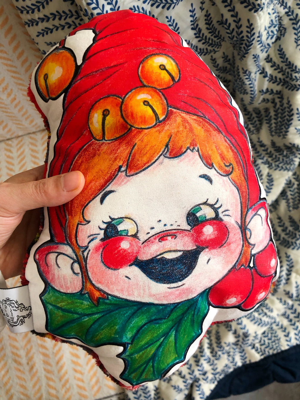 Cojín decorativo "Duende cascabel"