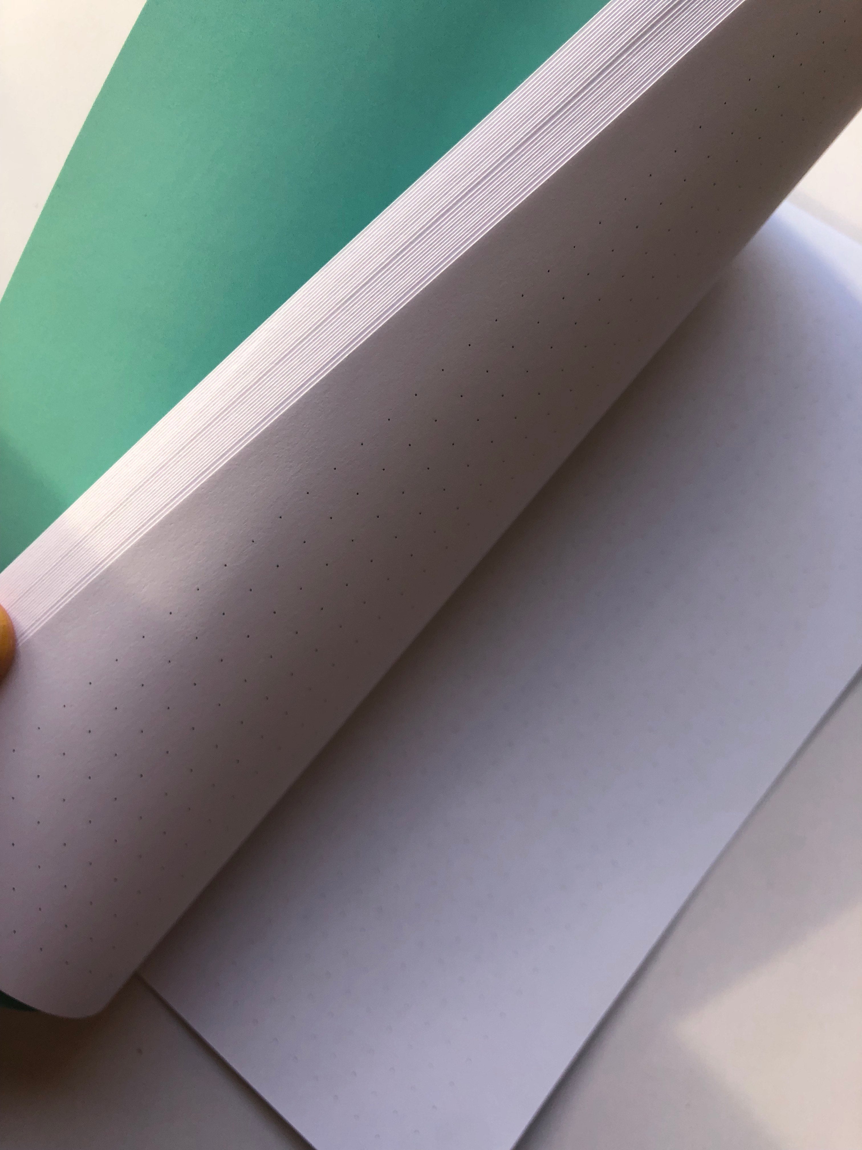 Cuaderno grapado "margarita"